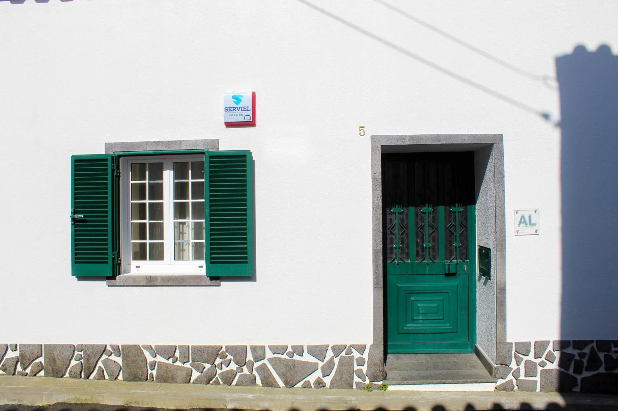 Vieira Rooms Natural Pools Ponta Delgada Exterior foto